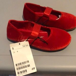 H&M Velvet Ballerina Shoe